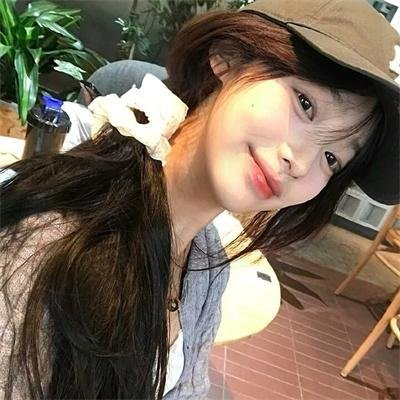 在江边